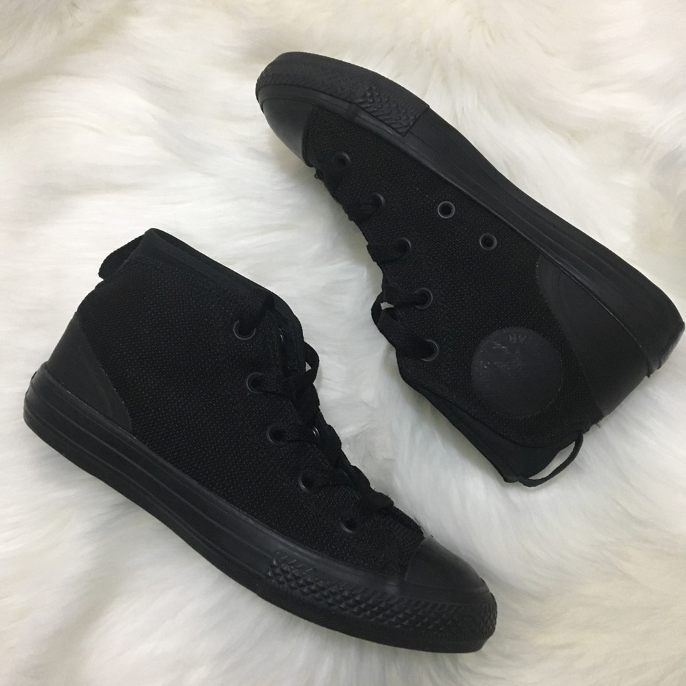Kids' Converse Chuck Taylor | Syde Street Mid